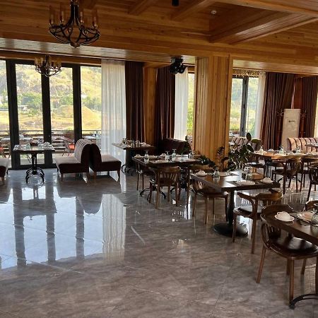 Le Chalet Mont And Restaurant Chorwoq المظهر الخارجي الصورة