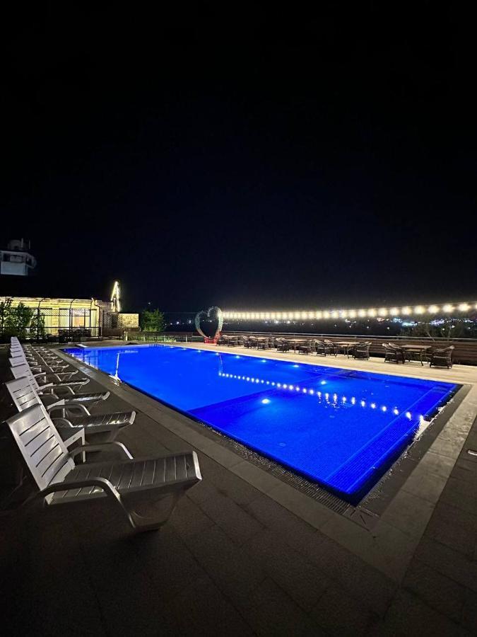 Le Chalet Mont And Restaurant Chorwoq المظهر الخارجي الصورة